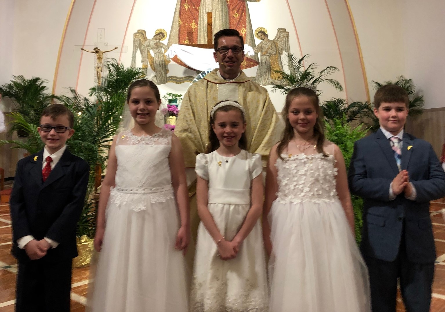 Parish First Holy Communion Photos - Proclaim