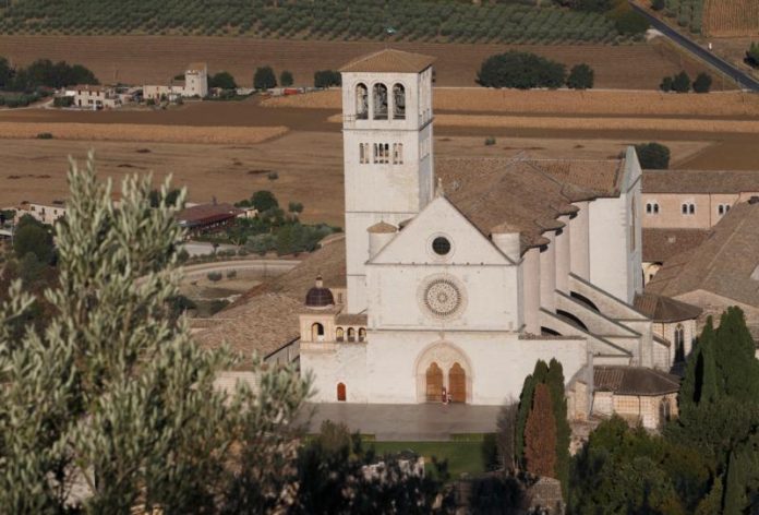 FILE BASILICA ASSISI