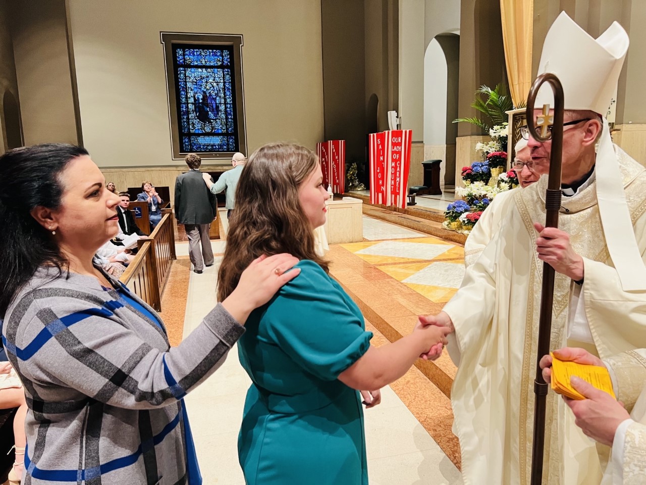 Bishop Urges Newly Confirmed Young People to Give Witness to Christ ...